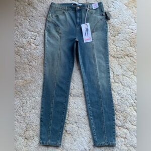 NWT CELEBRITY PINK WOMENS/JUNIORS ULTRA HIGH-RISE SEAMED SKINNY JEANS SZ 13/31